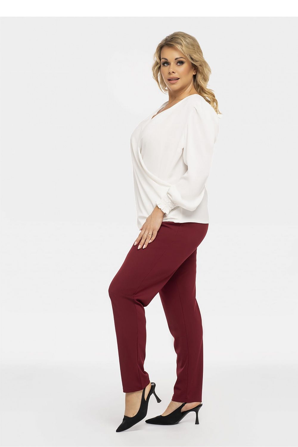 Plus-Size Bluse Model 190969 Karko
