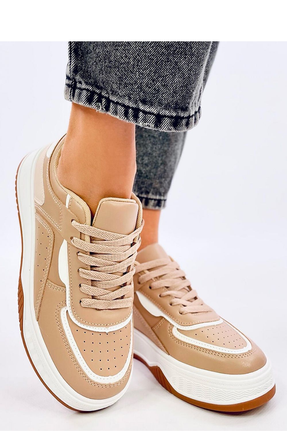 Sportschuhe Model 192181 Inello