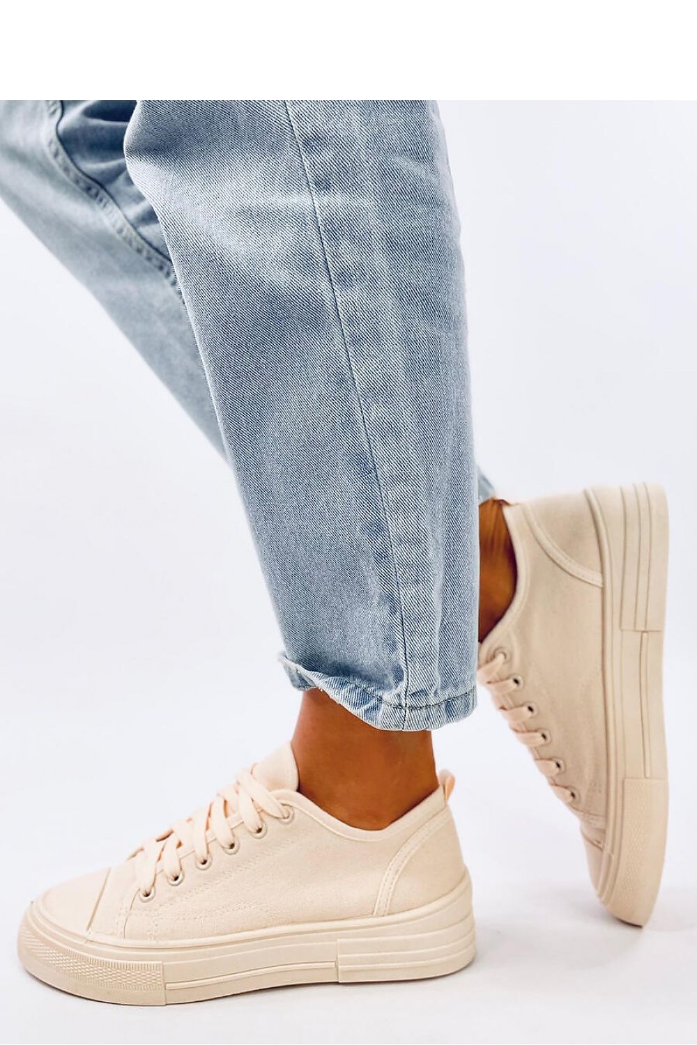 Sneakers Model 193362 Inello