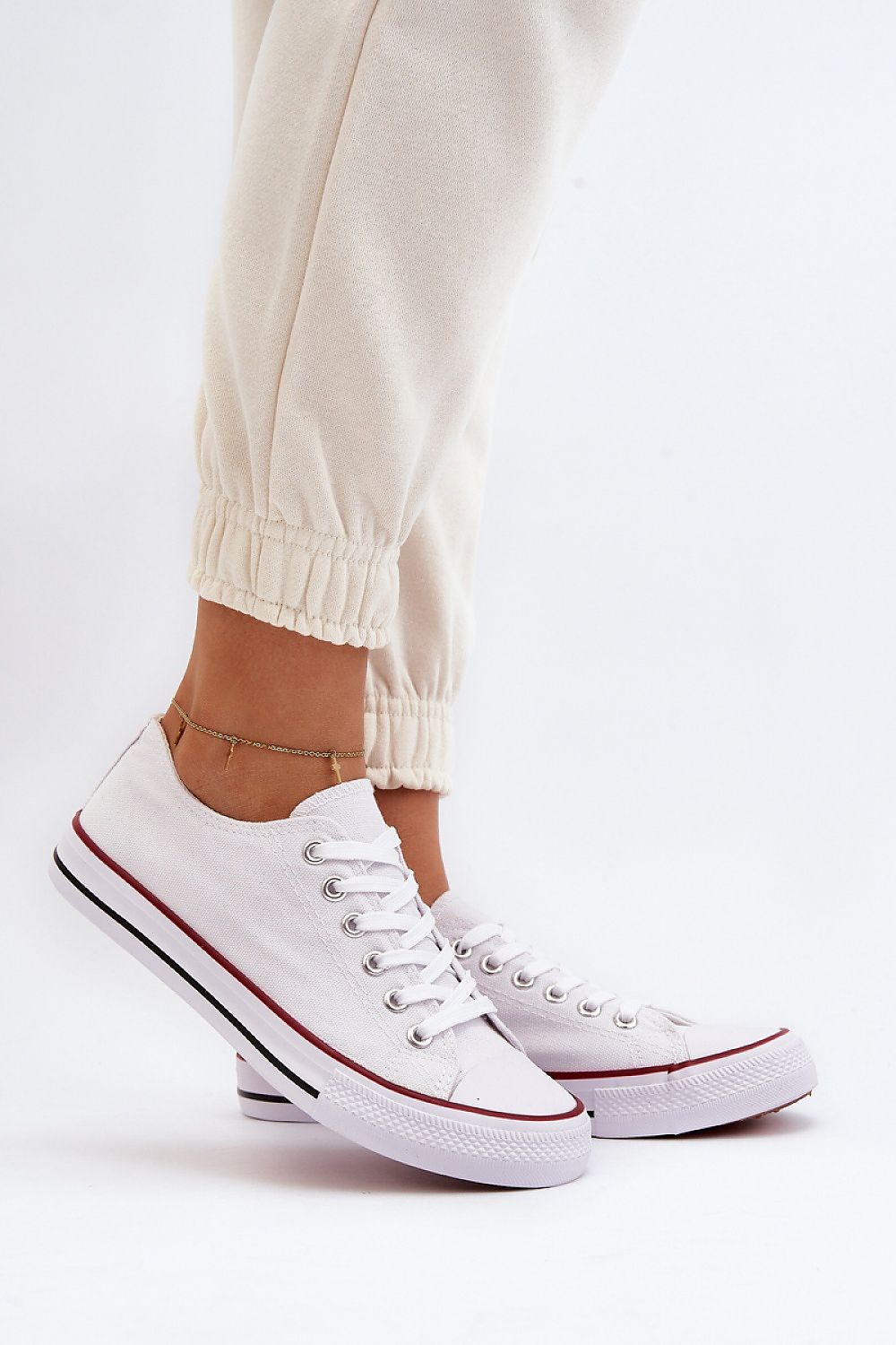 Sneakers Model 193540 Step in style