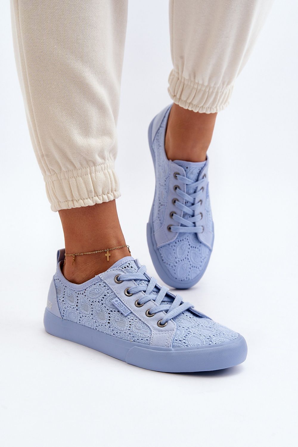 Sneakers Model 193541 Step in style