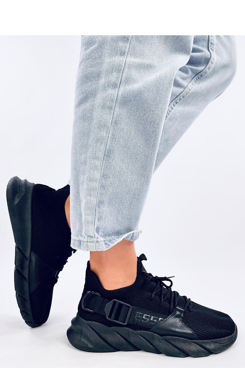 Sportschuhe Model 193872 Inello