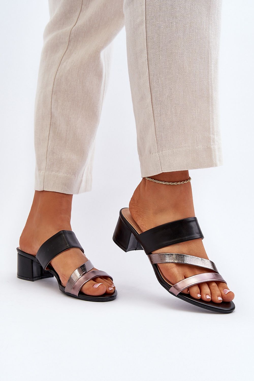 Pantoletten Model 194383 Step in style