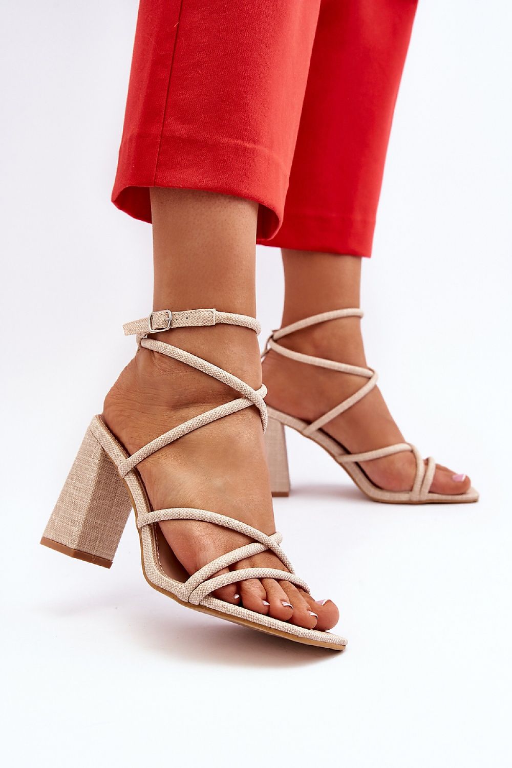 Sandalen mit Absatz Model 194395 Step in style