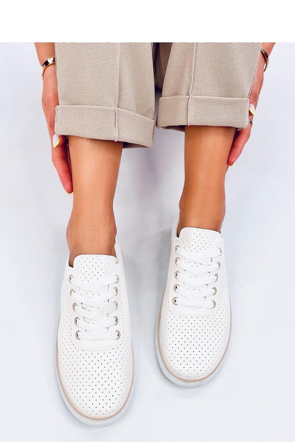 Sneakers Model 194611 Inello