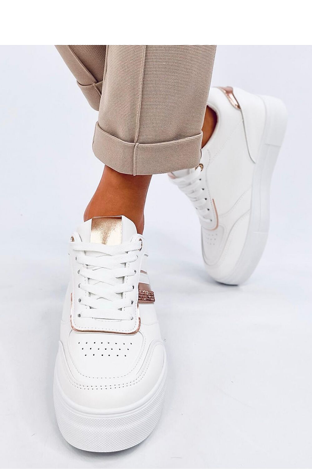 Plateausportschuhe Model 194635 Inello