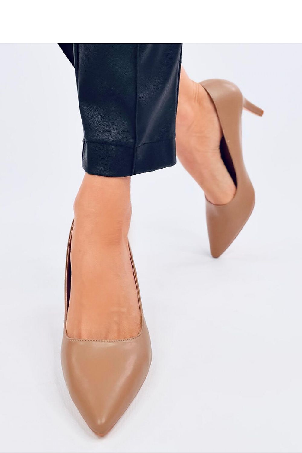 Stöckelschuhe Model 194639 Inello