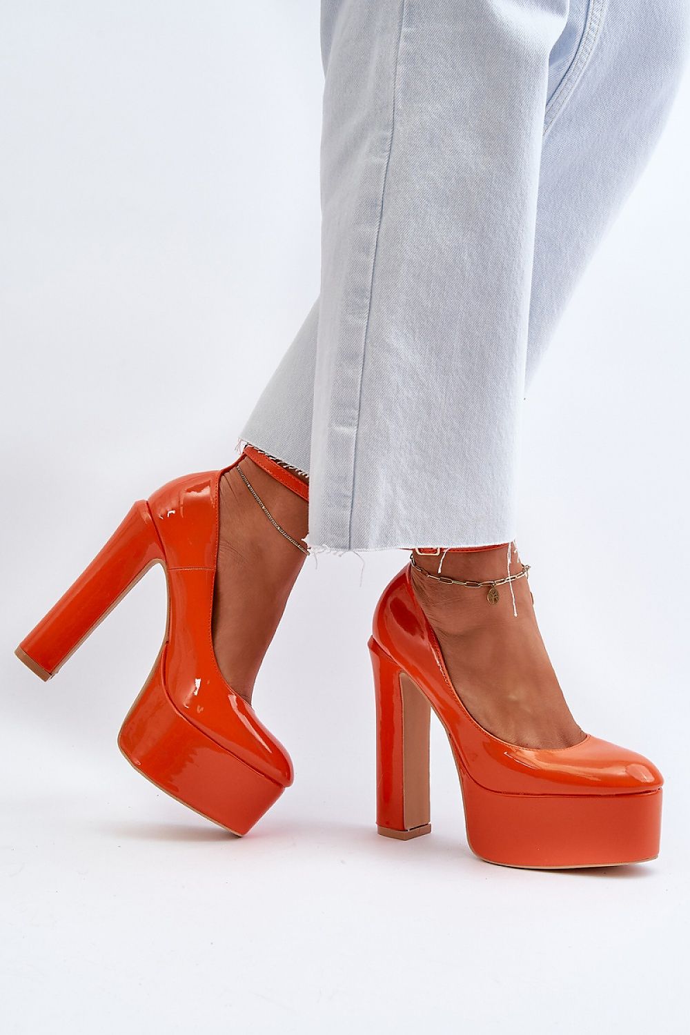 Plateaupumps Model 194668 Step in style
