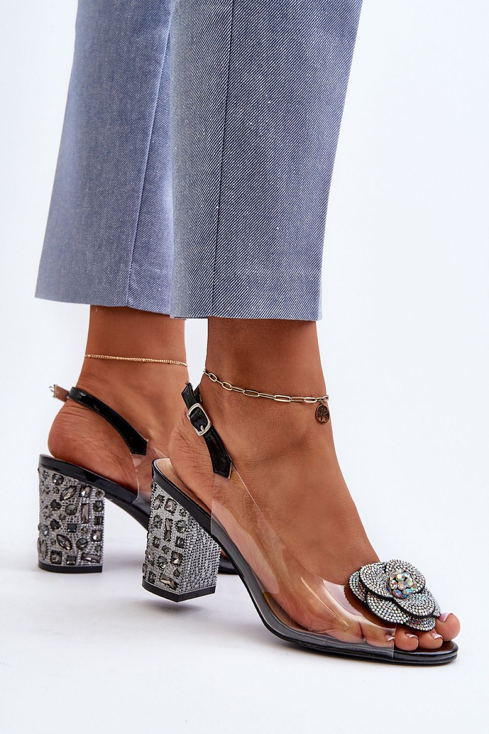 Sandalen mit Absatz Model 194678 Step in style