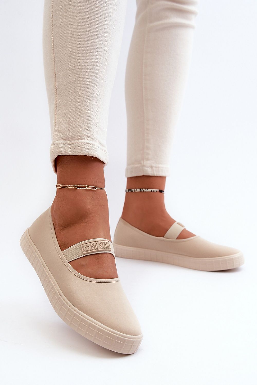 Sneakers Model 194981 Step in style