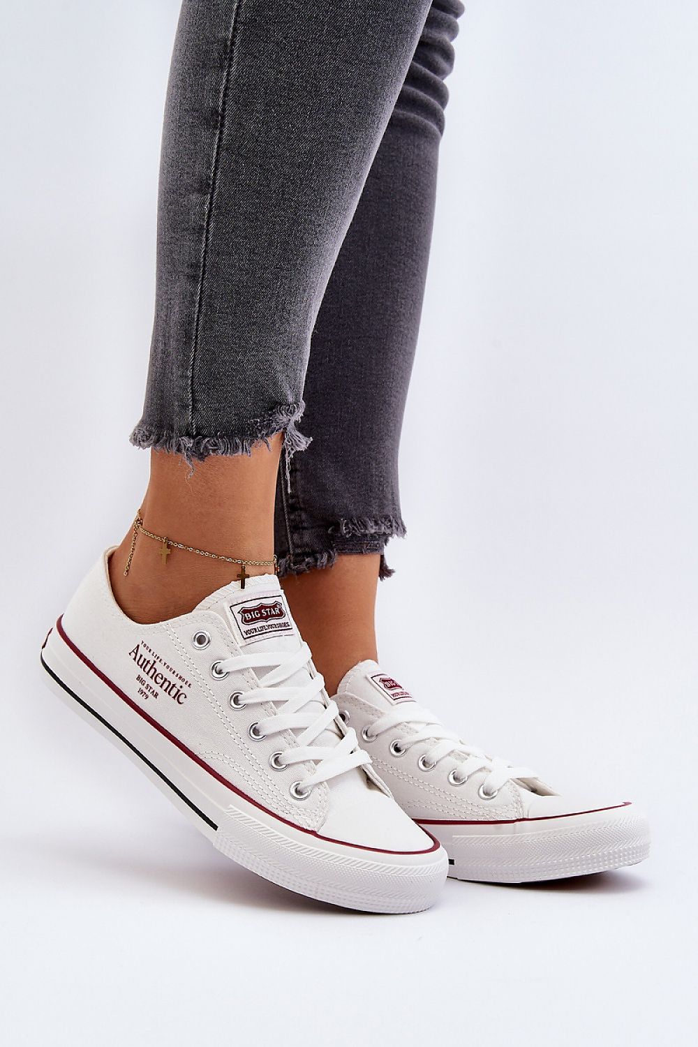 Sneakers Model 194989 Step in style