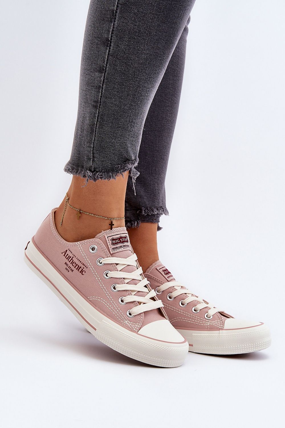 Sneakers Model 194990 Step in style