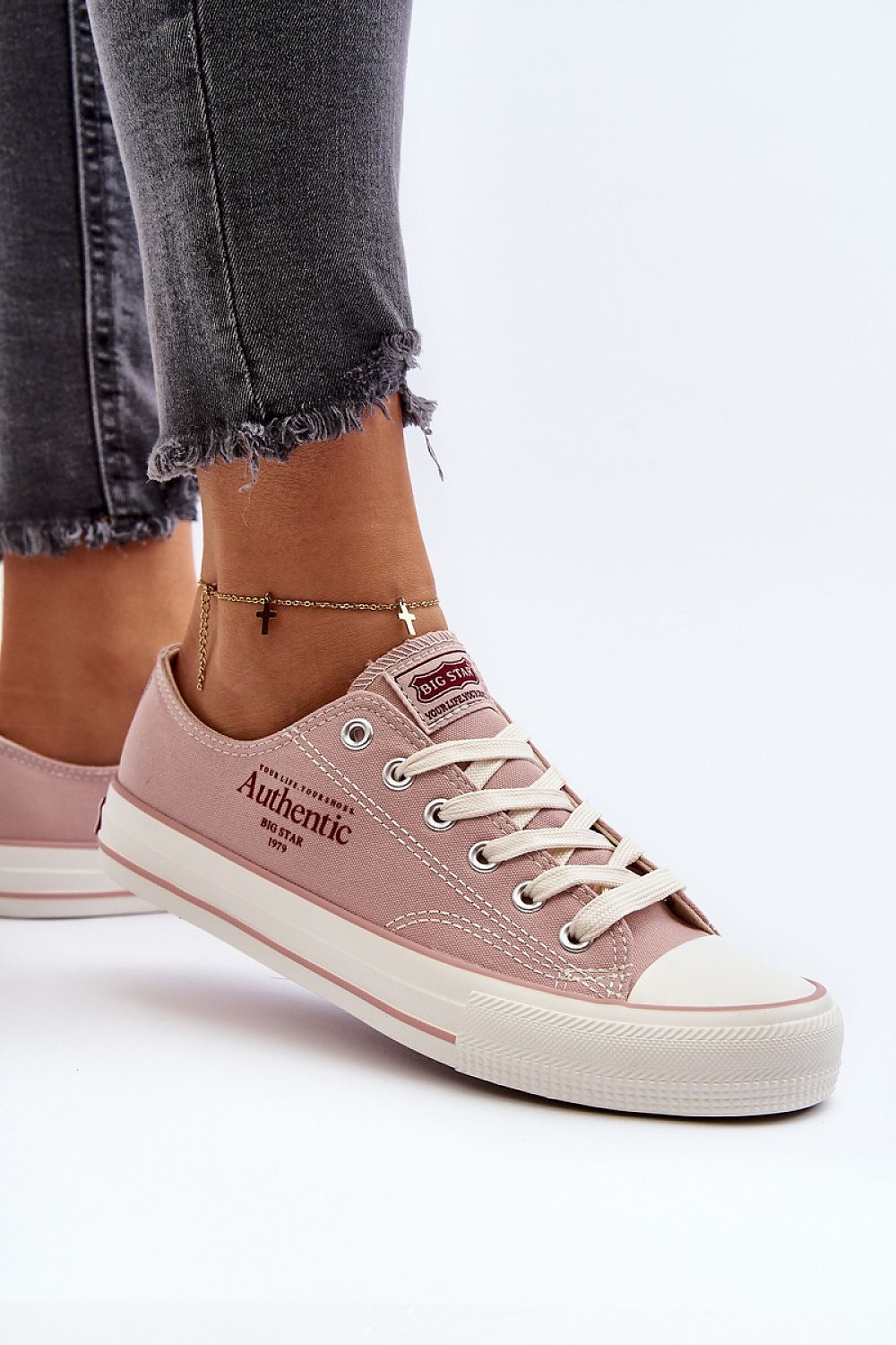 Sneakers Model 194990 Step in style