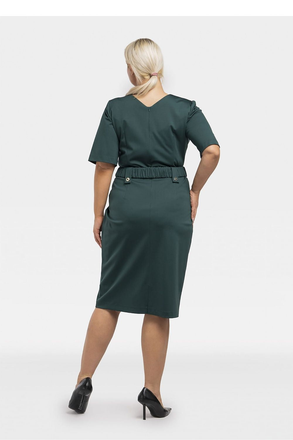Plus-Size Kleider Model 195023 Karko