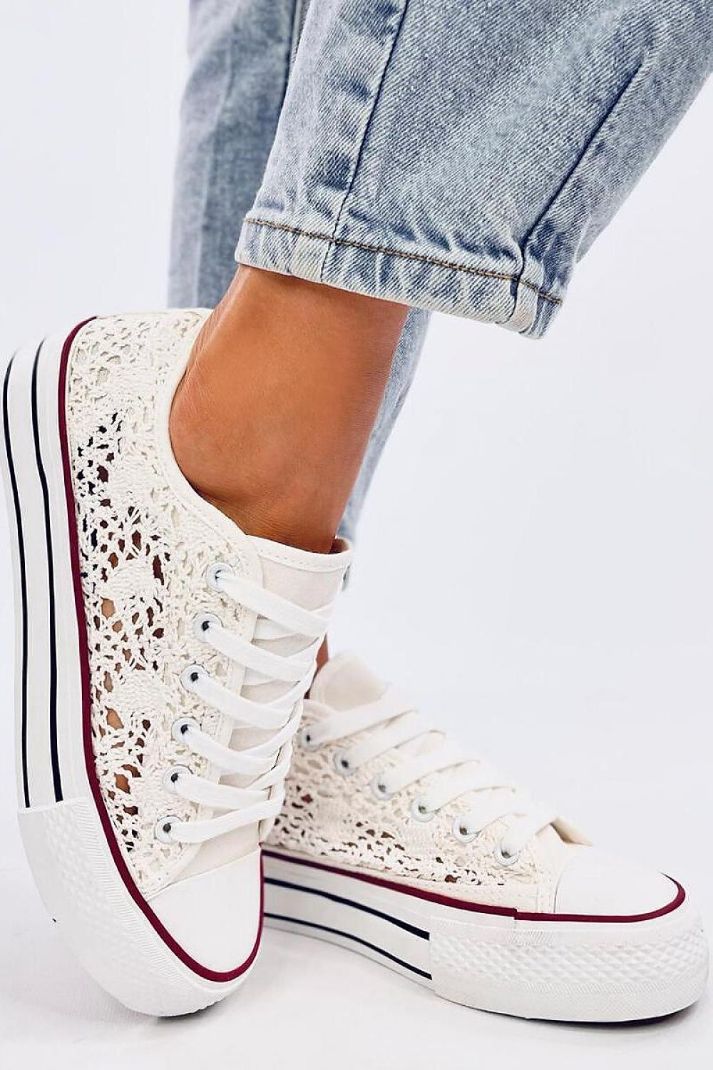 Sneakers Model 195557 Inello