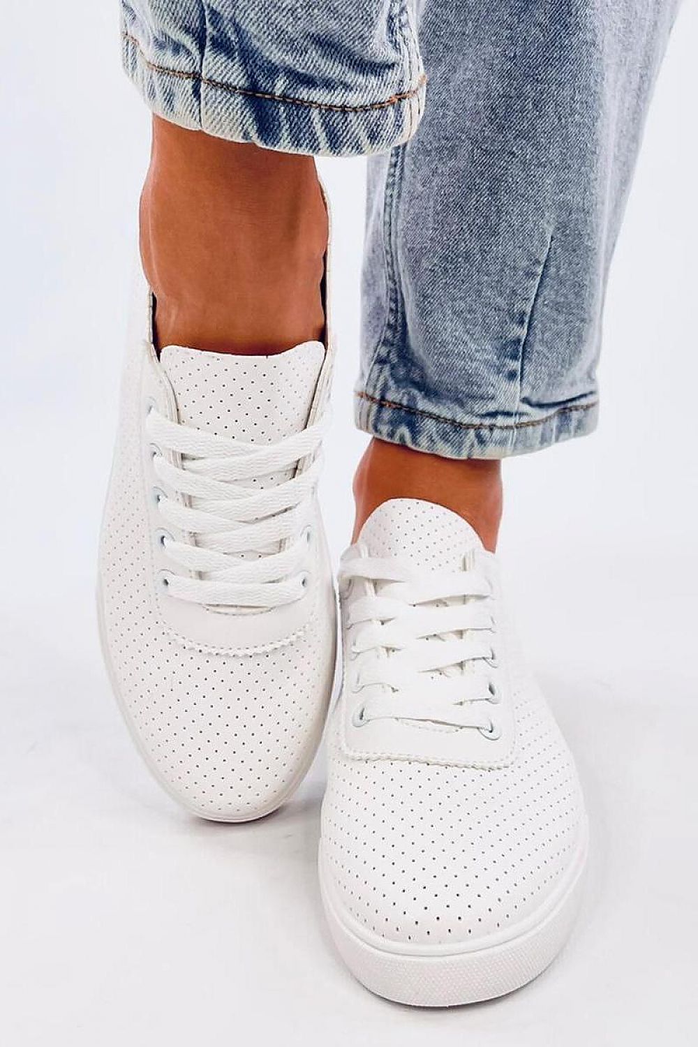 Sneakers Model 196065 Inello