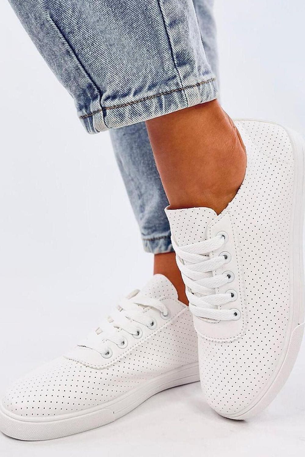 Sneakers Model 196065 Inello
