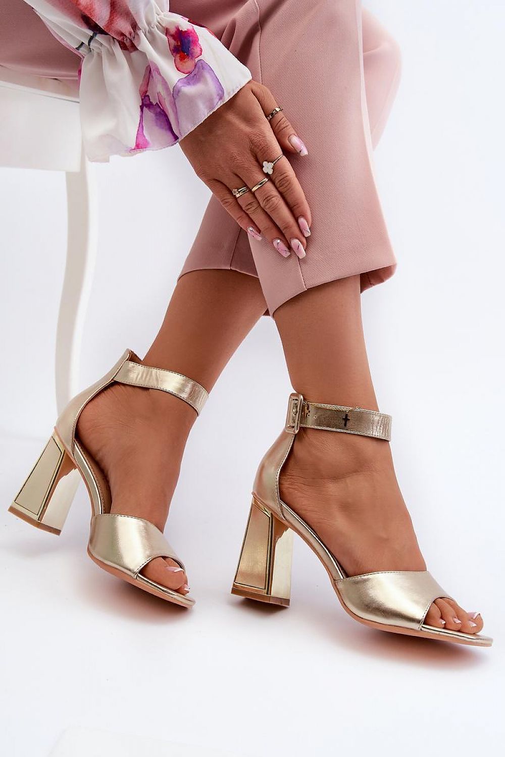 Sandalen mit Absatz Model 197090 Step in style