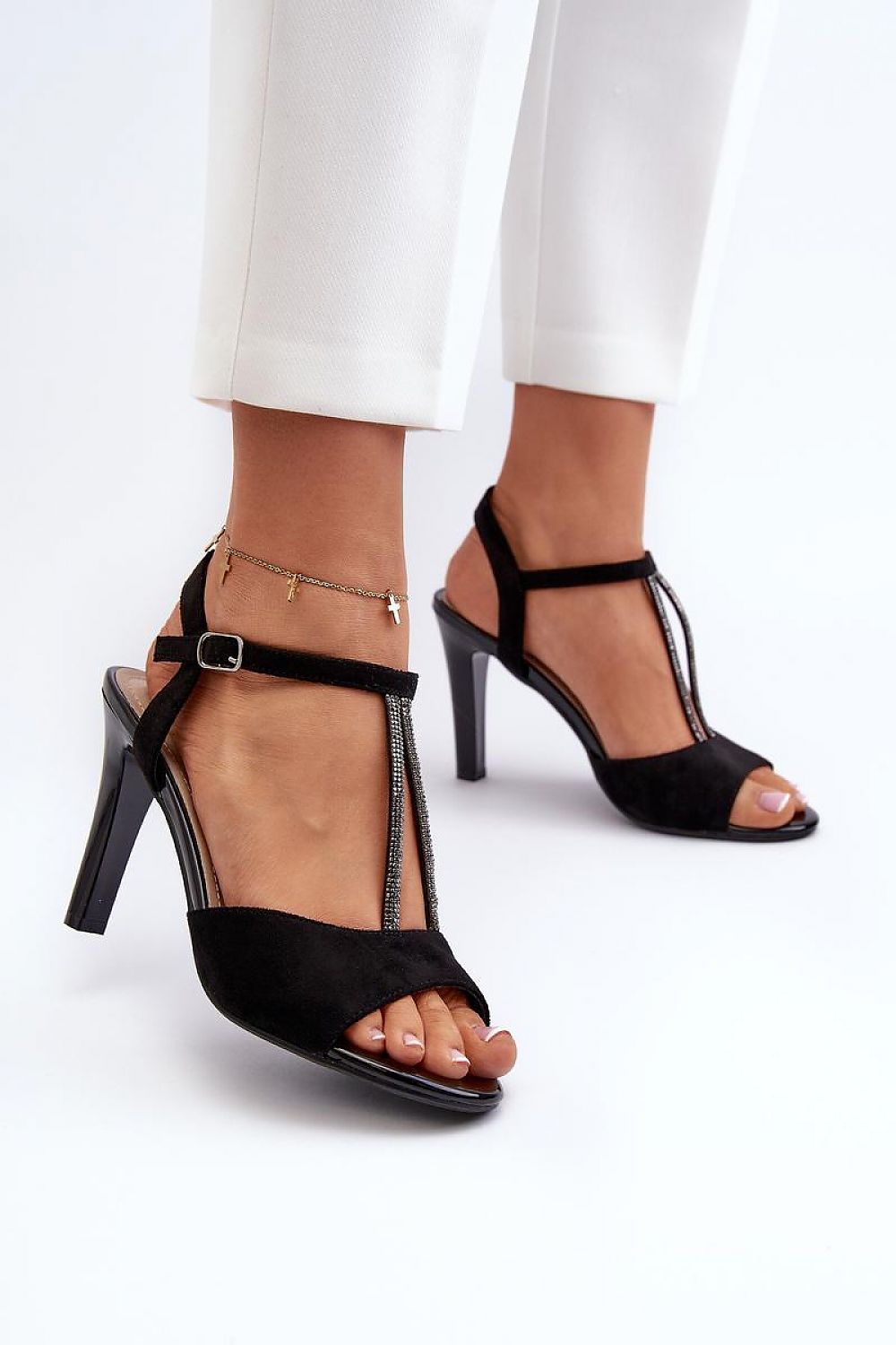 Sandalen mit Absatz Model 197092 Step in style