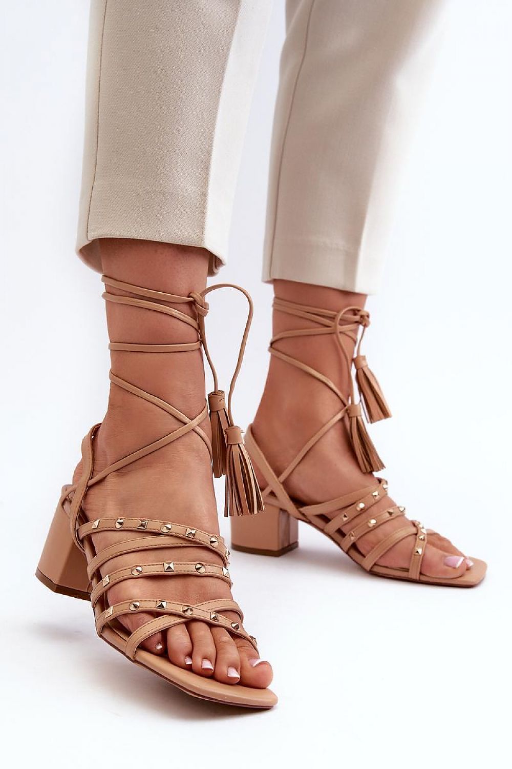 Sandalen mit Absatz Model 197582 Step in style