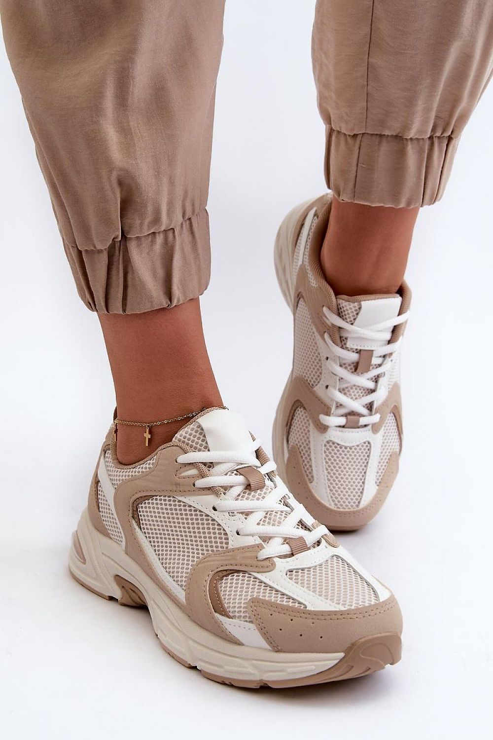 Sportschuhe Model 198203 Step in style