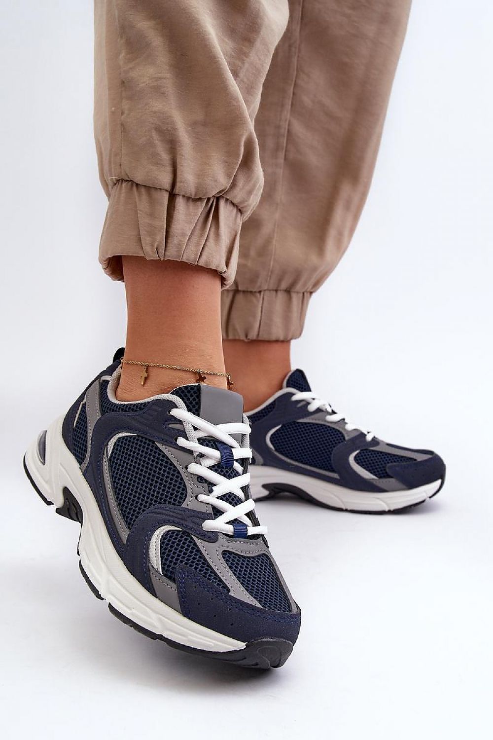 Sportschuhe Model 198205 Step in style