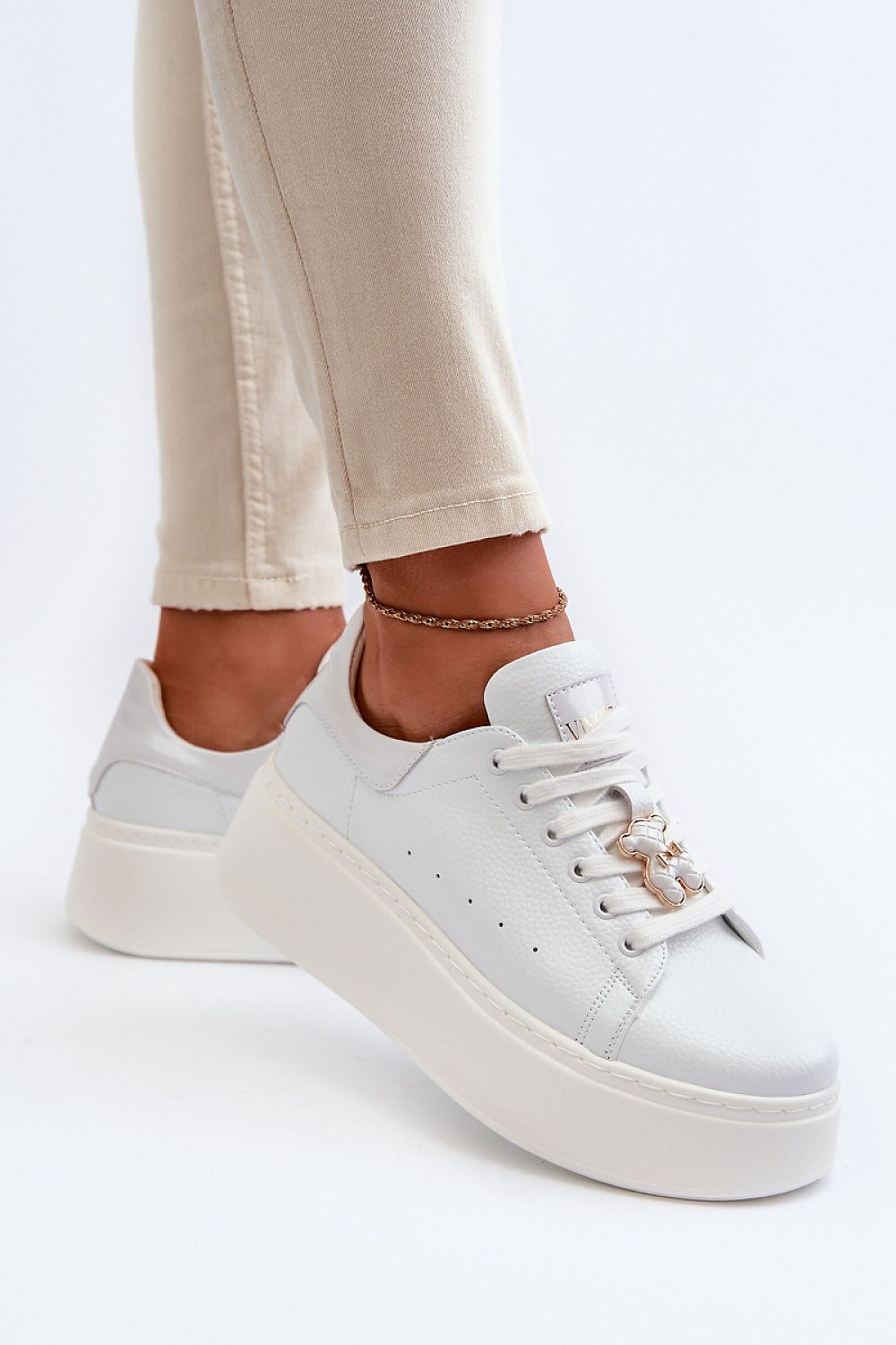 Sportschuhe Model 198285 Step in style