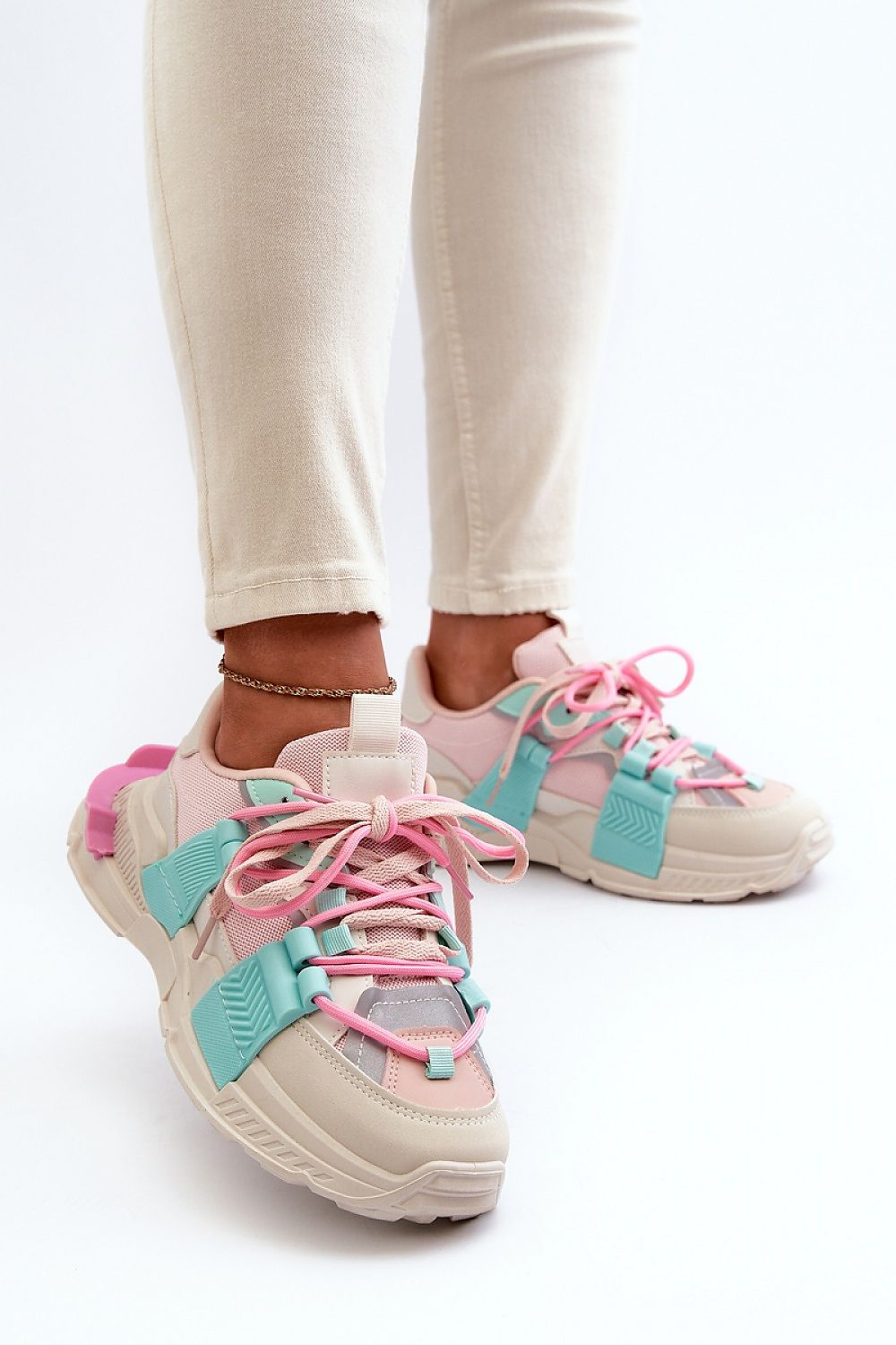 Sportschuhe Model 198286 Step in style