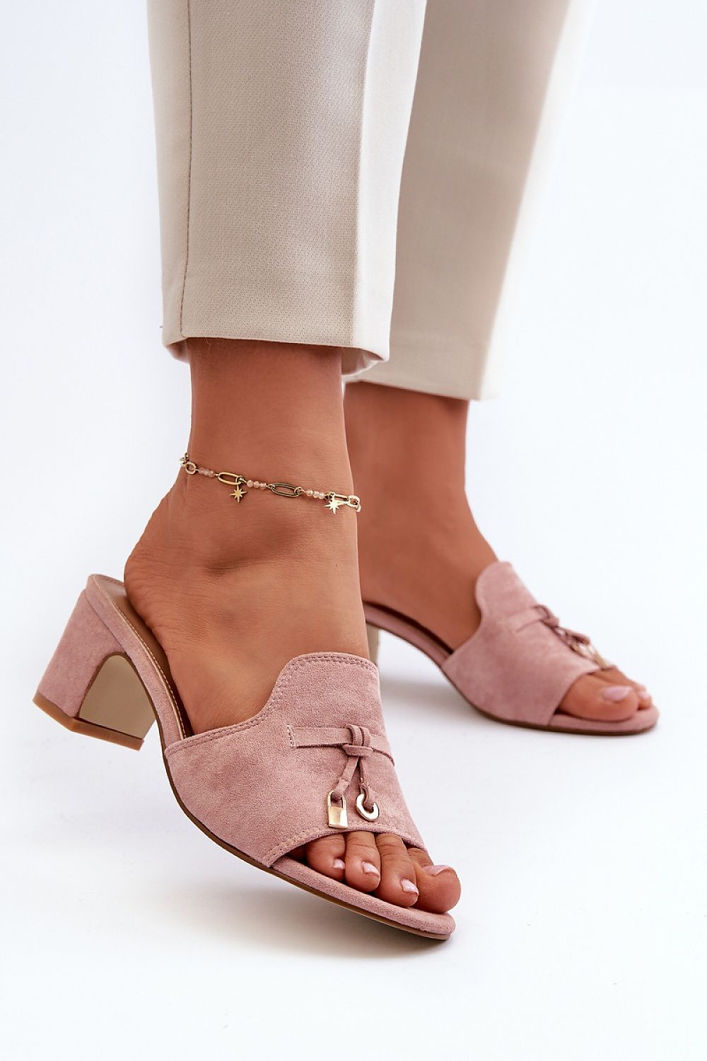 Pantoletten Model 198674 Step in style