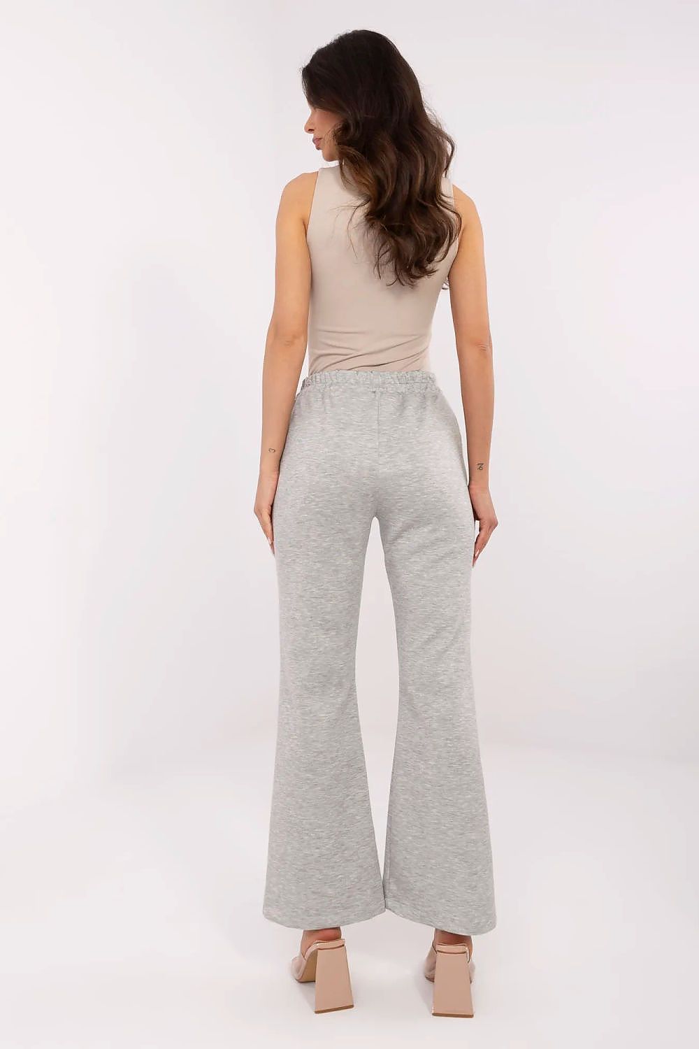 Sportanzug Hosen model 210964 Italy Moda