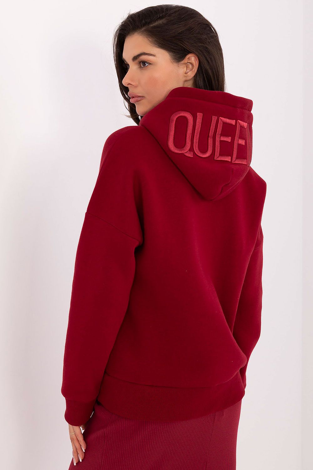 Sweater model 220402 Relevance