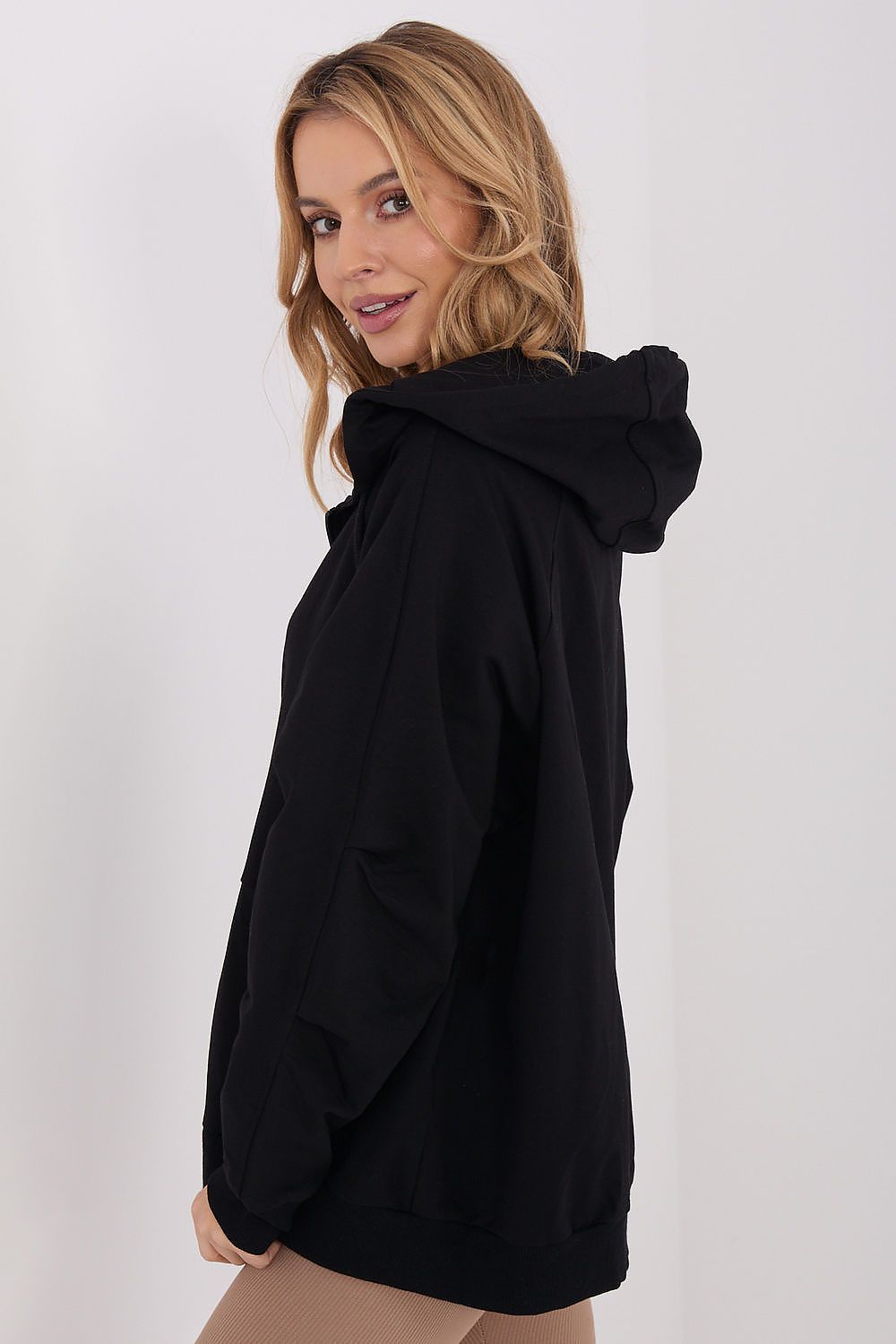 Sweater model 221742 Relevance