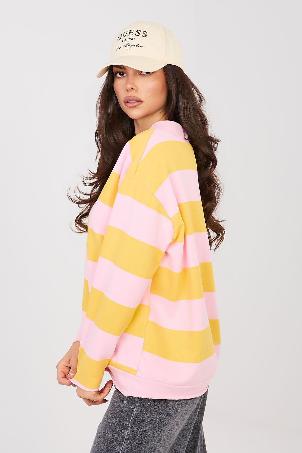 Sweater model 225055 Factory Price