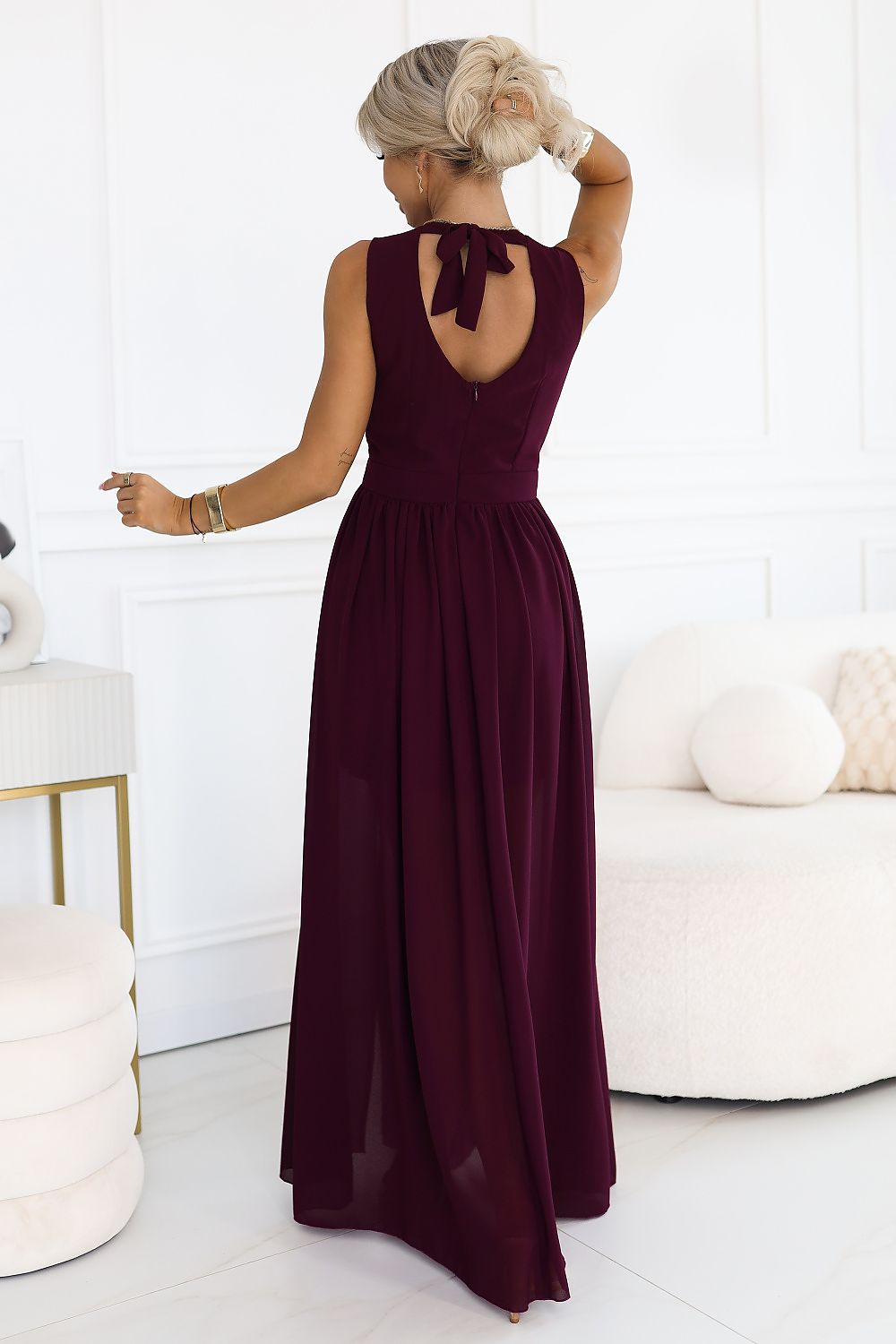 Langes Kleid model 232805 Numoco
