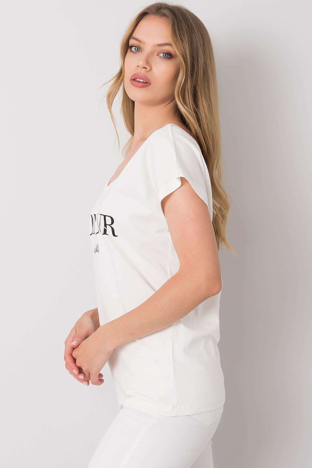 ~T-shirt Model 167942 Fancy