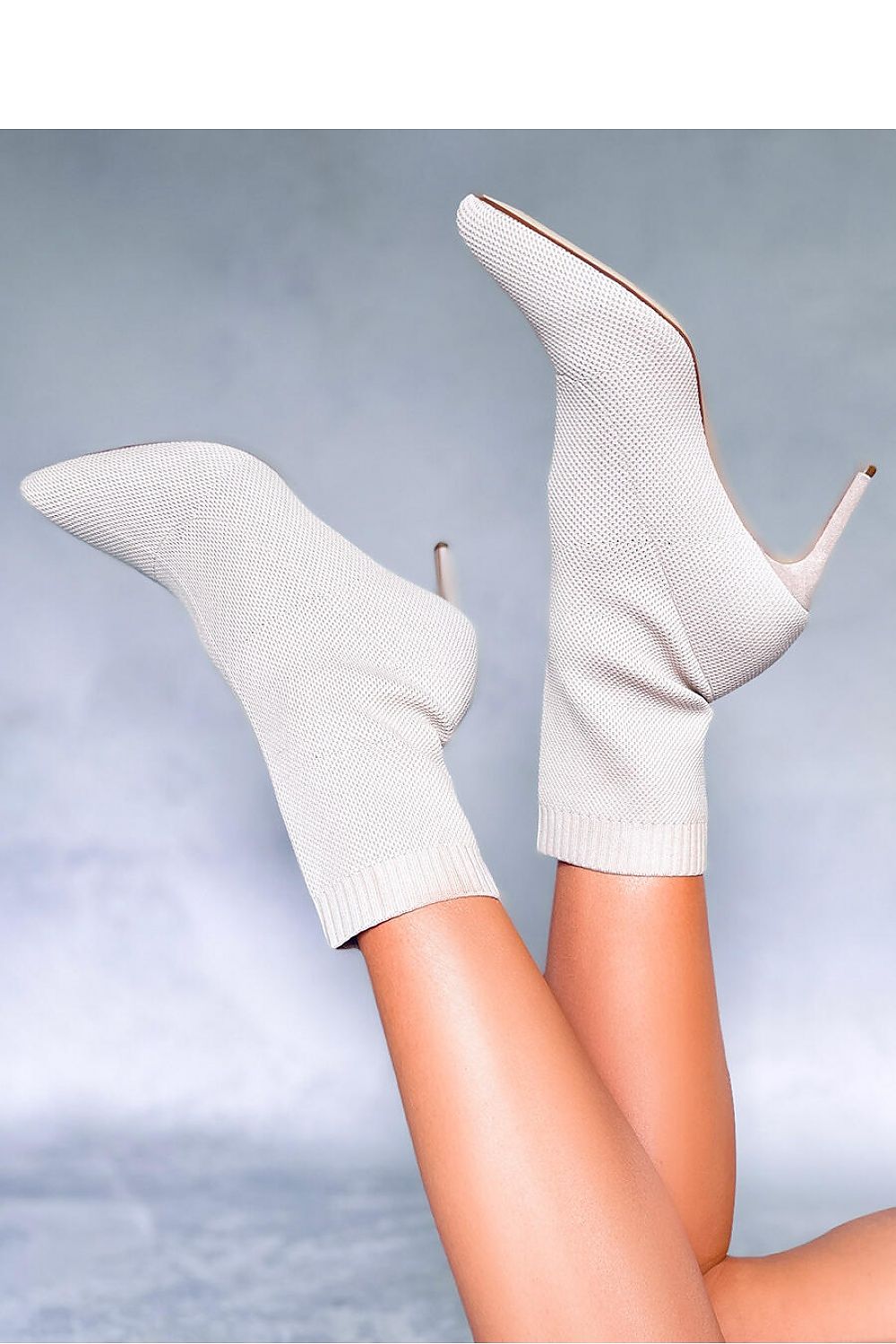 Stiefeletten mit Absatz Model 176075 Inello