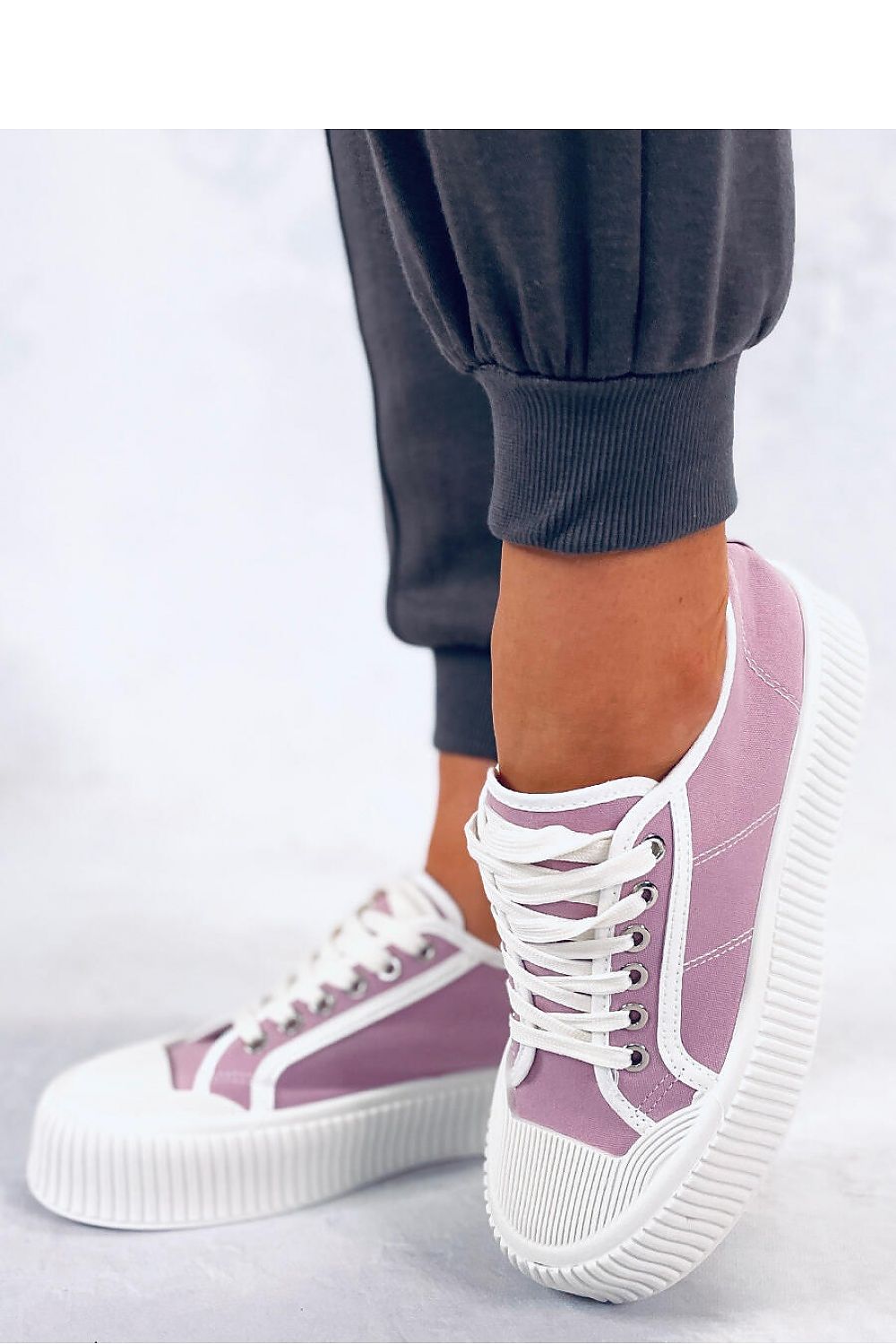 Sneakers Model 176131 Inello