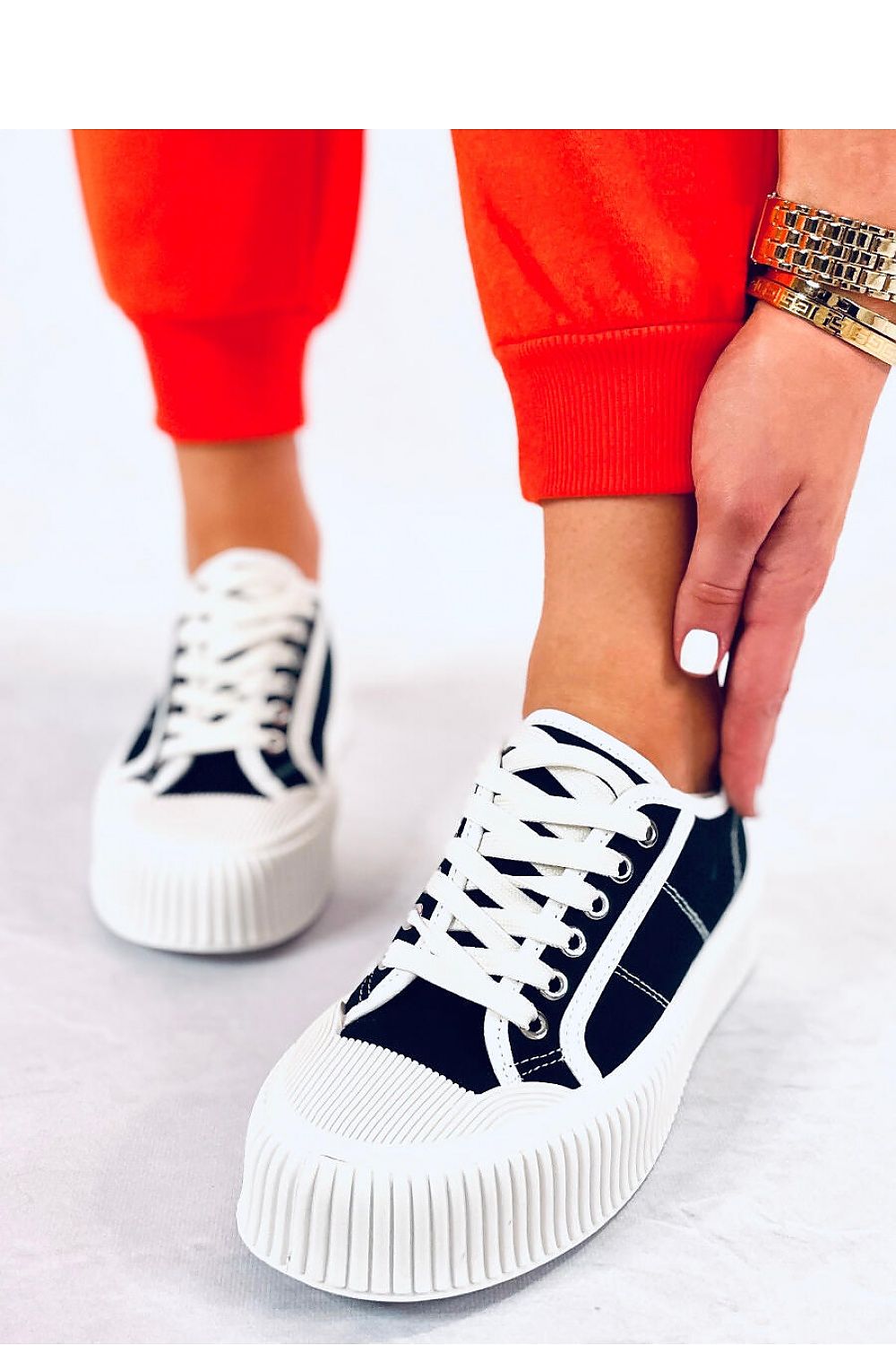 Sneakers Model 176132 Inello
