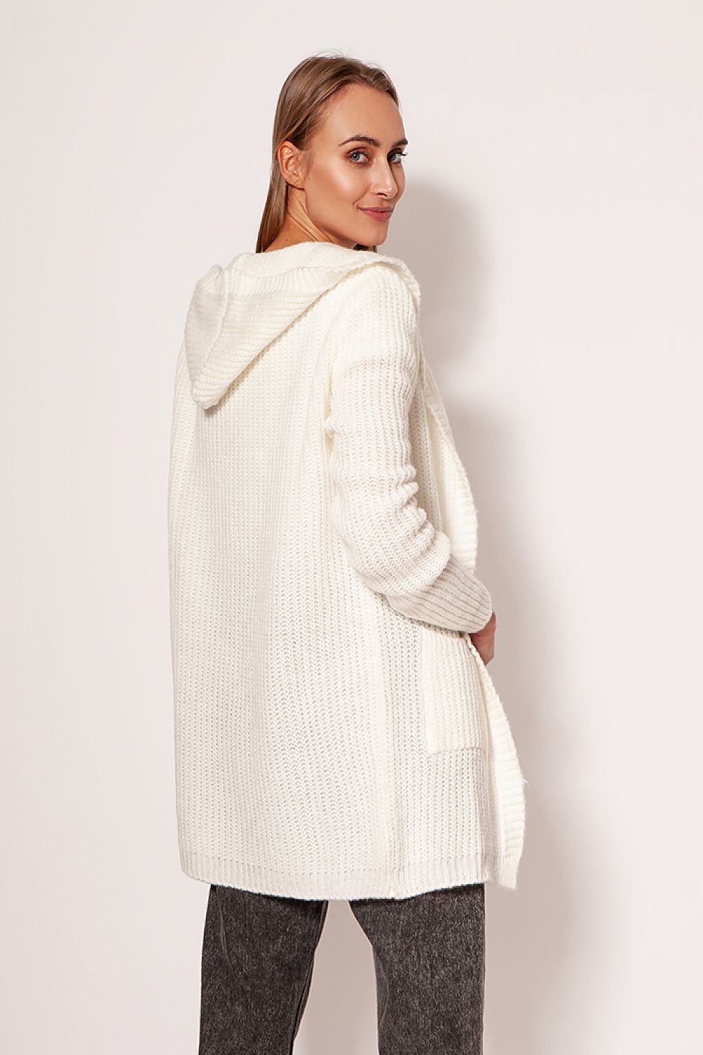 Cardigan Model 177129 MKM