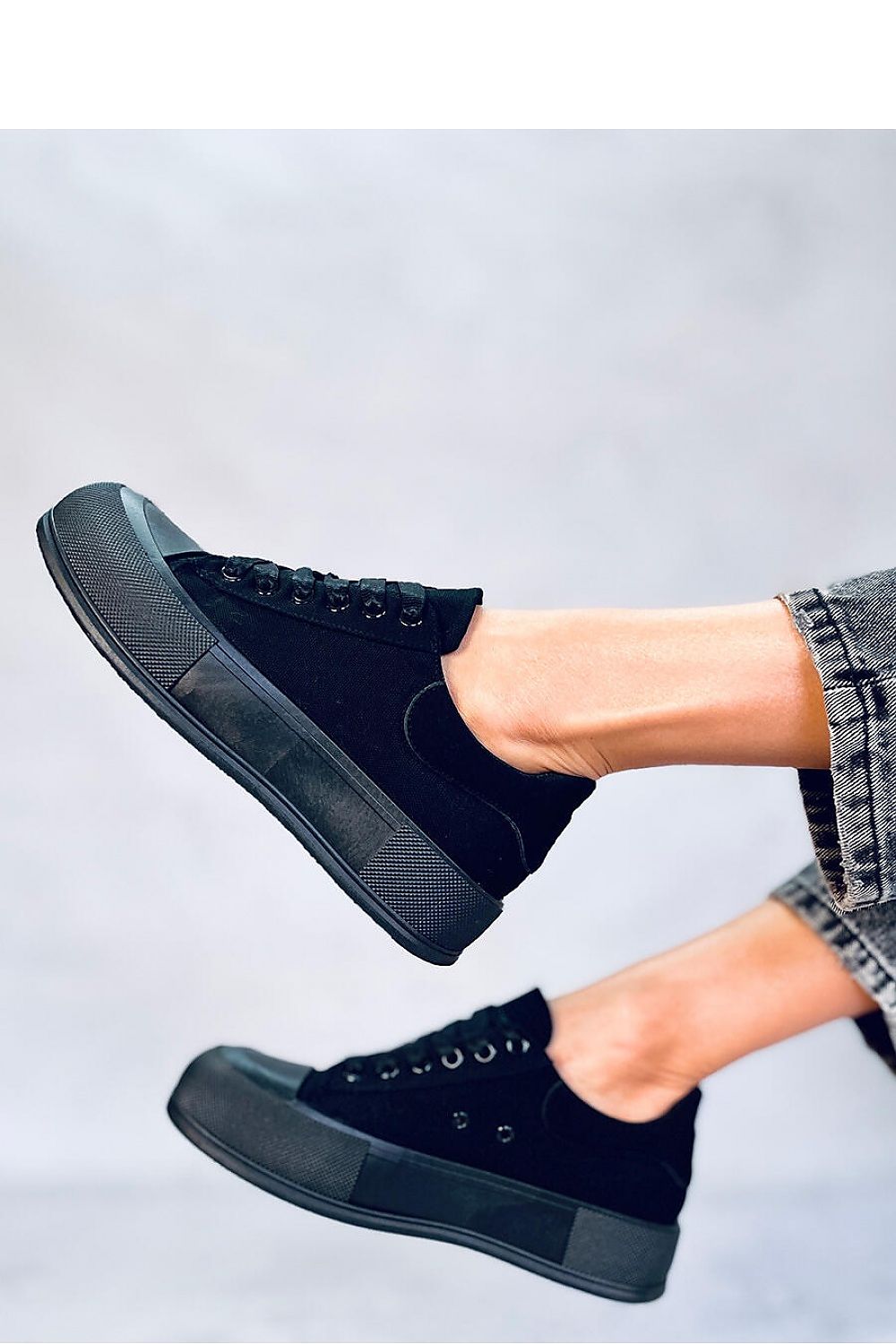 Sneakers Model 177311 Inello