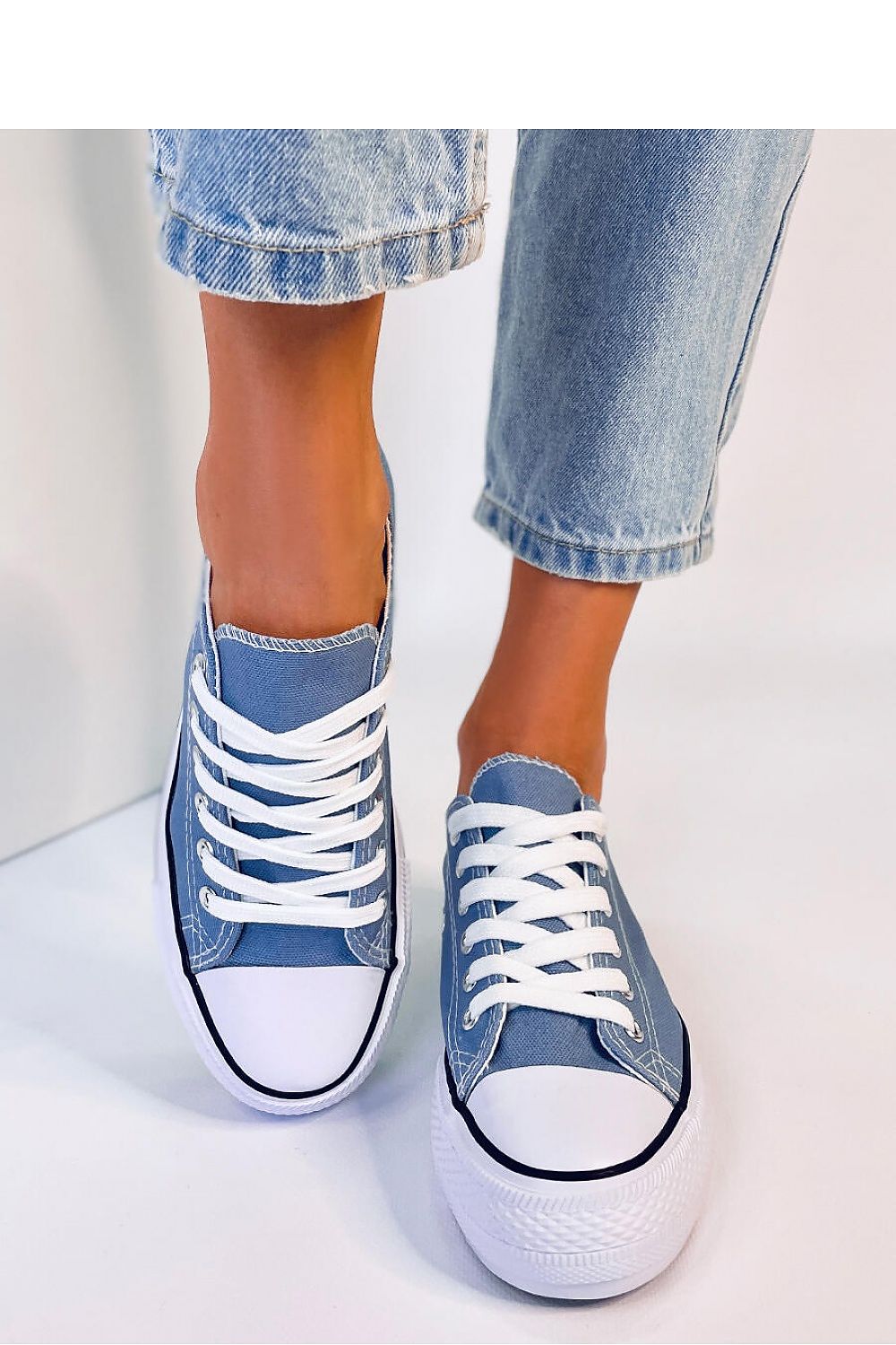 Sneakers Model 178736 Inello
