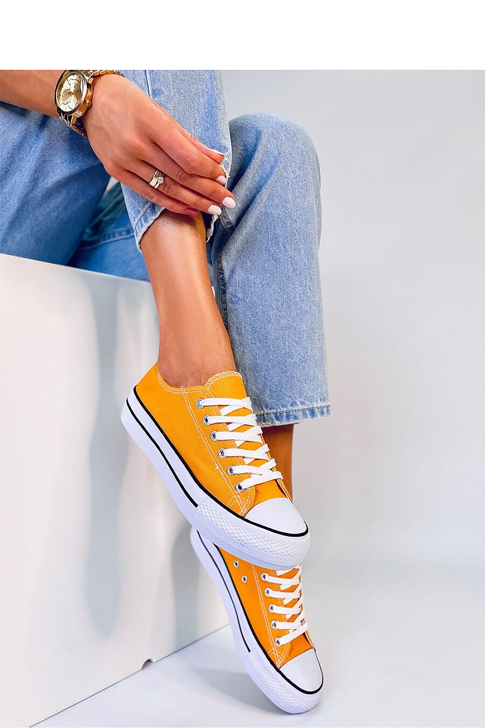 Sneakers Model 178740 Inello