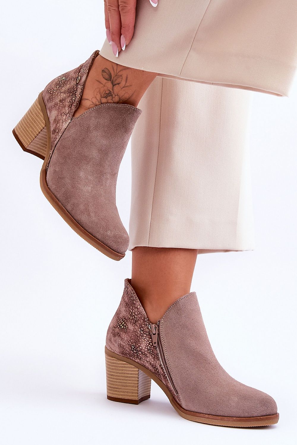 Stiefeletten mit Absatz Model 183999 Step in style