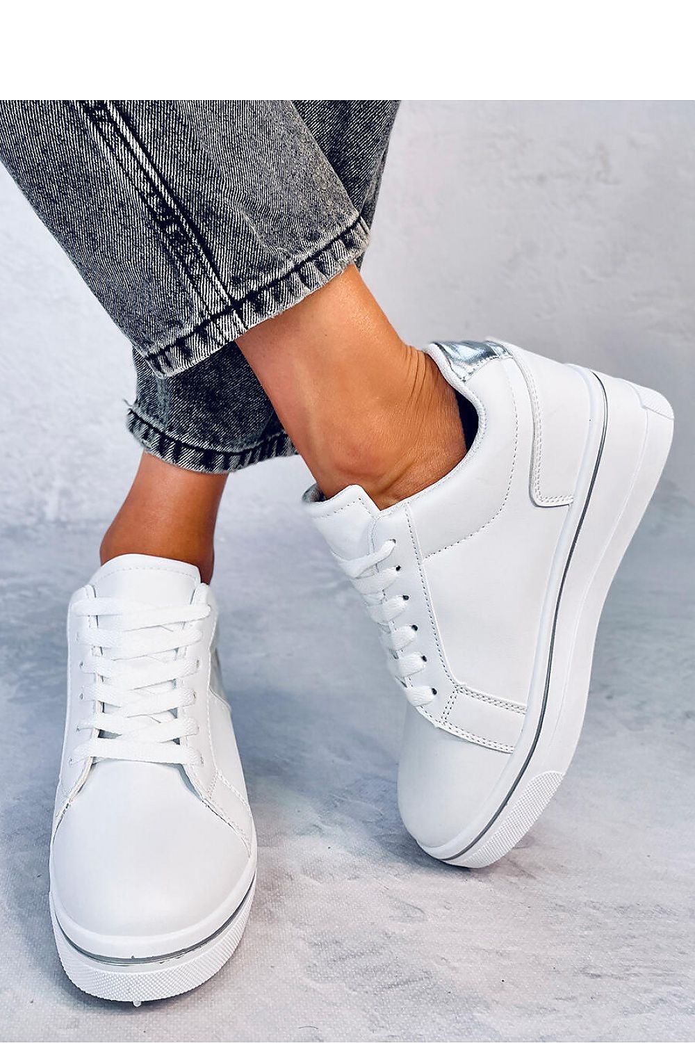 Sportschuhe Model 184251 Inello