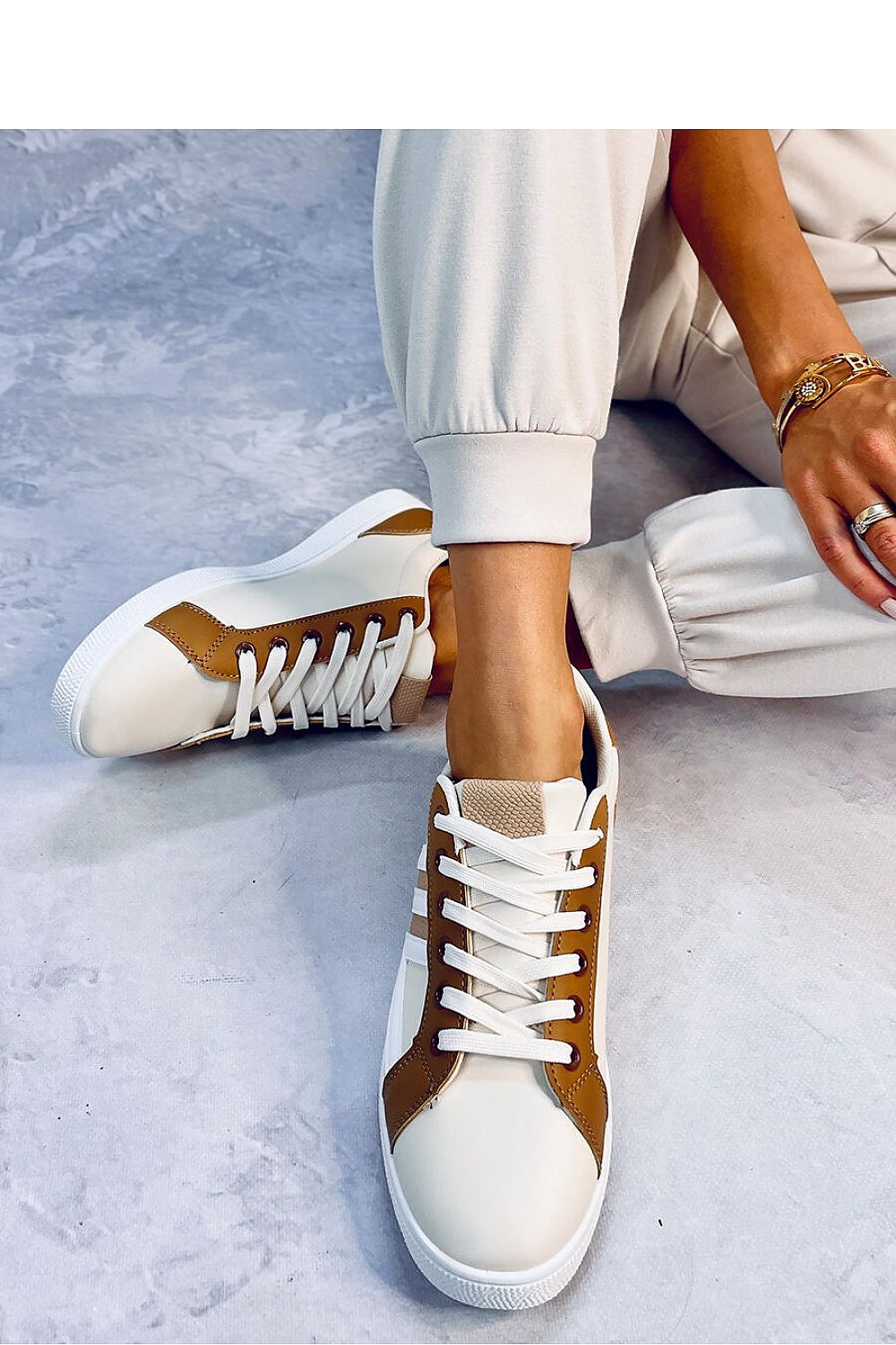 Sneakers Model 184269 Inello