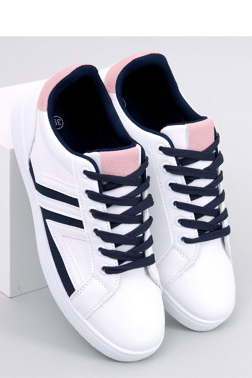 Sneakers Model 184271 Inello