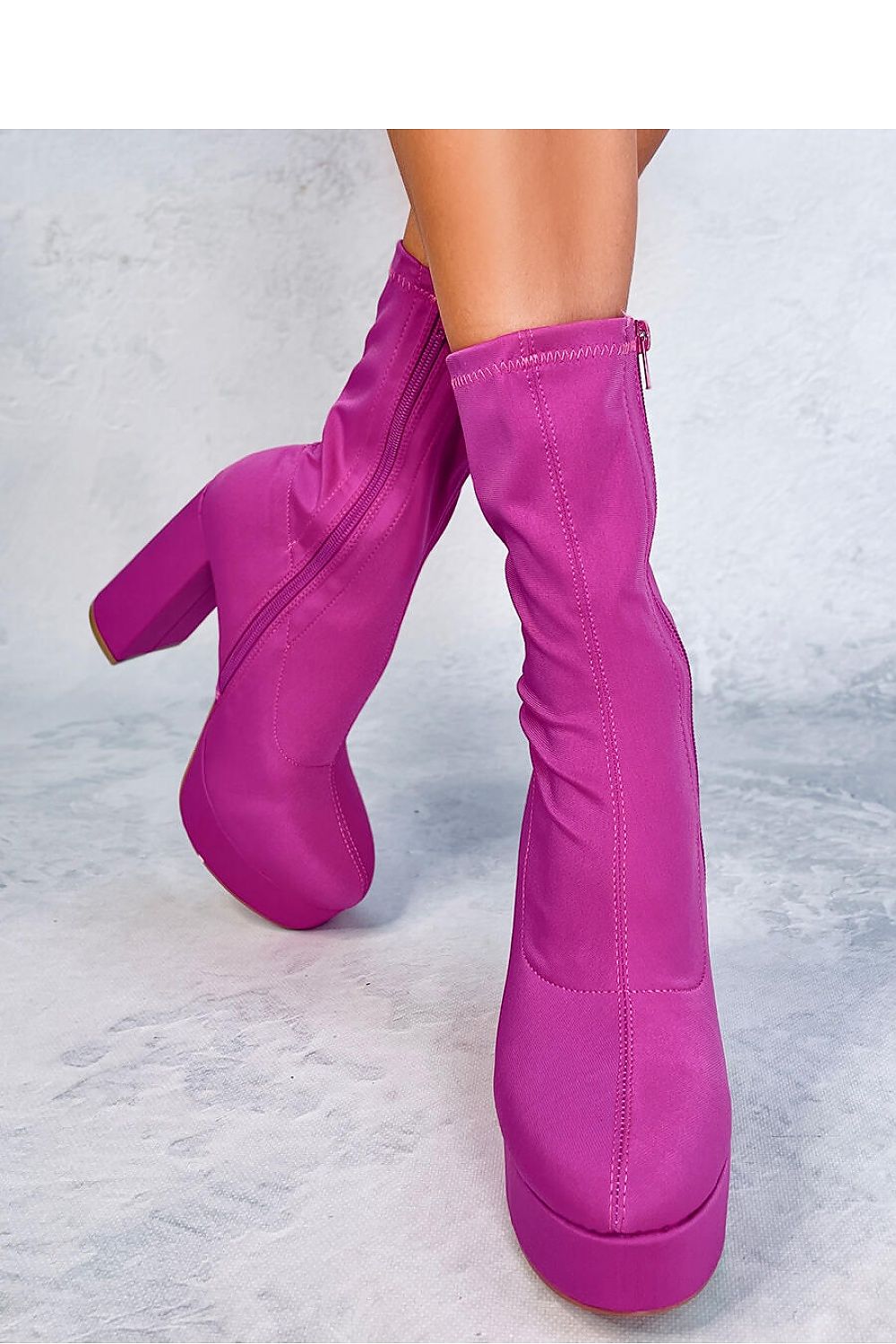 Stiefeletten mit Absatz Model 184336 Inello
