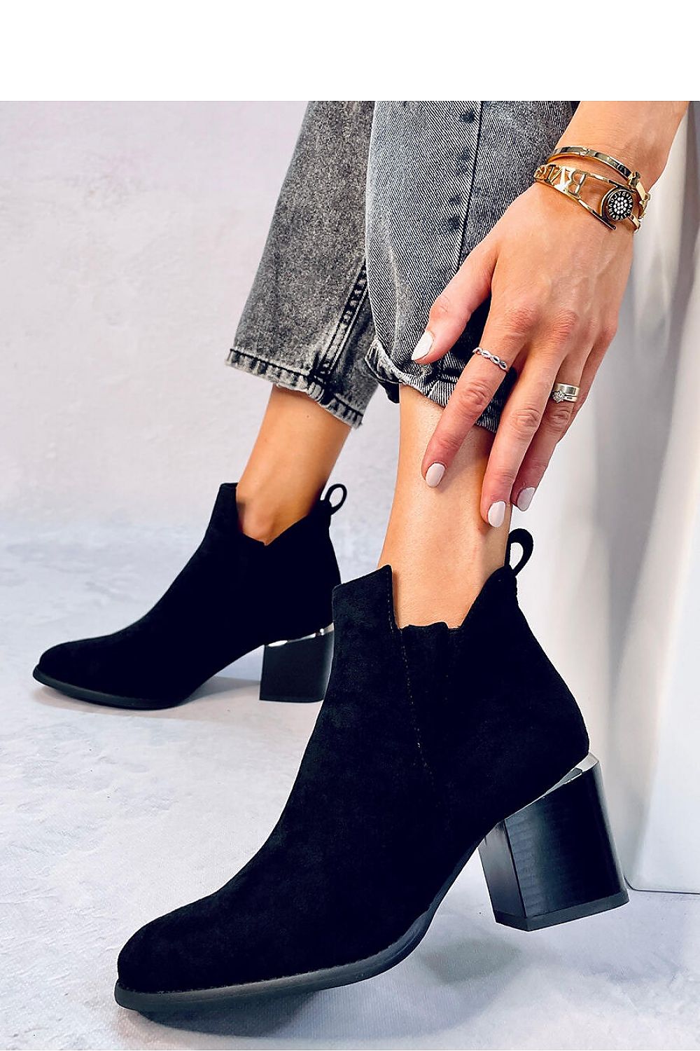Stiefeletten mit Absatz Model 184483 Inello