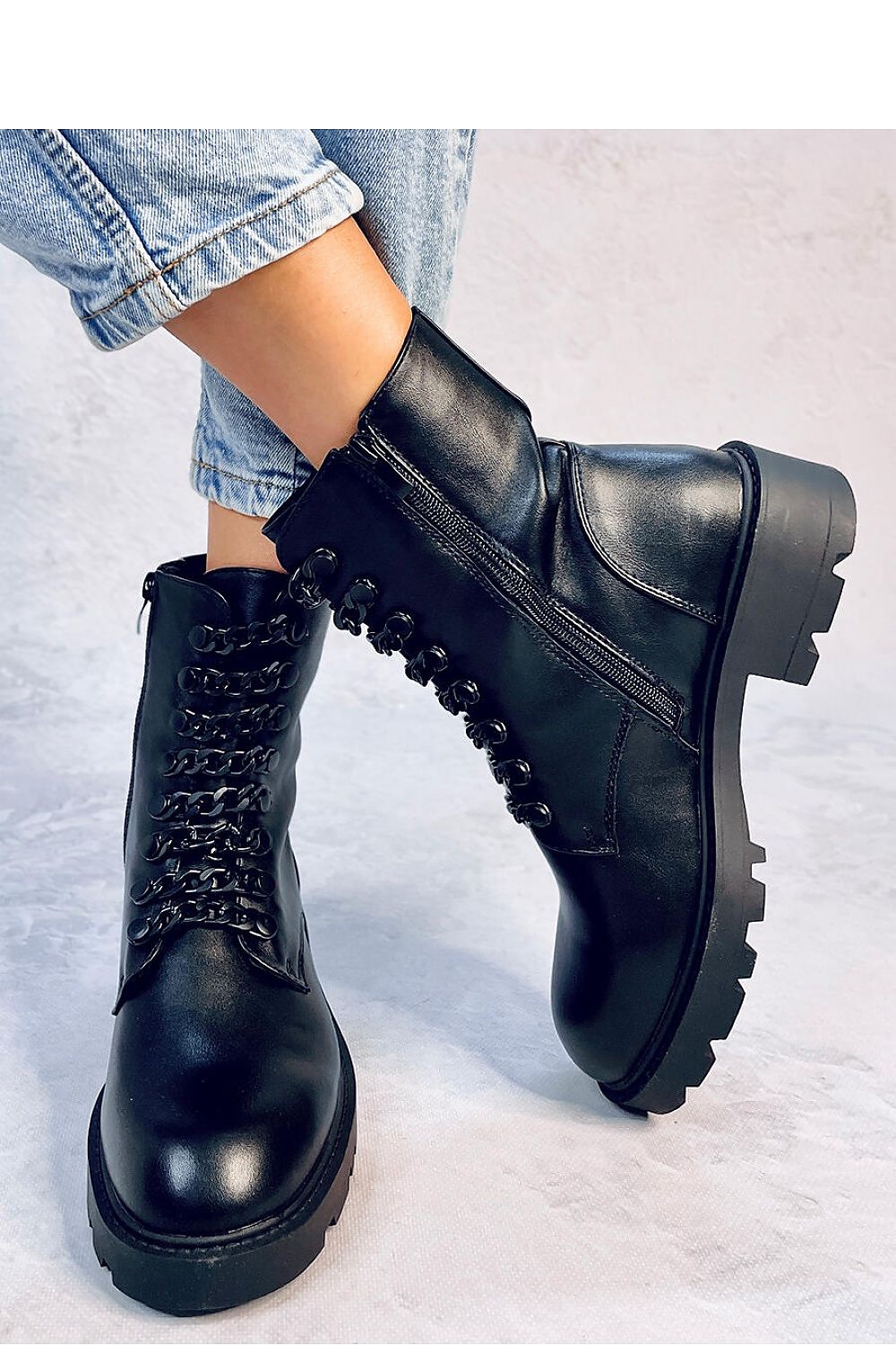 Boot Model 184484 Inello