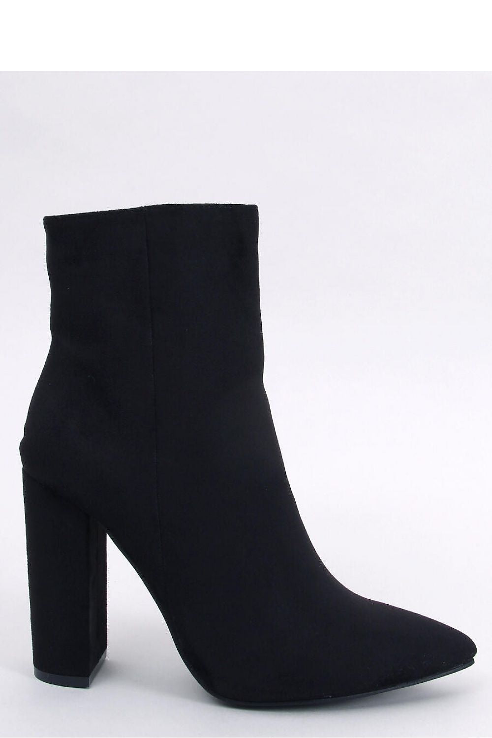 Stiefeletten mit Absatz Model 184538 Inello
